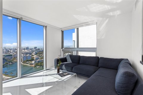 Condominio en venta en Miami Beach, Florida, 3 dormitorios, 208.47 m2 № 2024564 - foto 26
