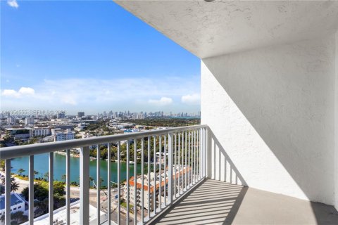 Condominio en venta en Miami Beach, Florida, 3 dormitorios, 208.47 m2 № 2024564 - foto 28