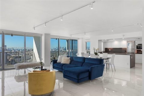 Condominio en venta en Miami Beach, Florida, 3 dormitorios, 208.47 m2 № 2024564 - foto 5