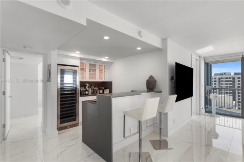 Condominio en venta en Miami Beach, Florida, 3 dormitorios, 208.47 m2 № 2024564 - foto 7
