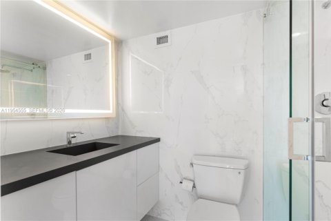 Condominio en venta en Miami Beach, Florida, 3 dormitorios, 208.47 m2 № 2024564 - foto 20