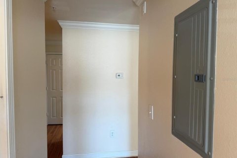 Снять в аренду кондоминиум в Тампа, Флорида 1 комната, 111.95м2, № 1843017 - фото 15