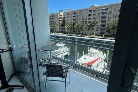 Copropriété à louer à Aventura, Floride: 72.37 m2 № 2186853 - photo 15