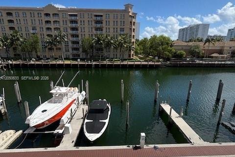 Copropriété à louer à Aventura, Floride: 72.37 m2 № 2186853 - photo 17