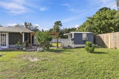 House in Palm Bay, Florida 3 bedrooms, 179.49 sq.m. № 2418337 - photo 28
