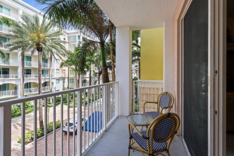 Copropriété à louer à Lantana, Floride: 1 chambre, 74.04 m2 № 1141466 - photo 1