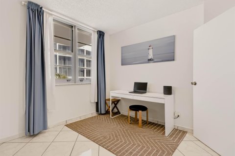 Condominio en venta en Miami Beach, Florida, 2 dormitorios, 83.61 m2 № 2417776 - foto 26