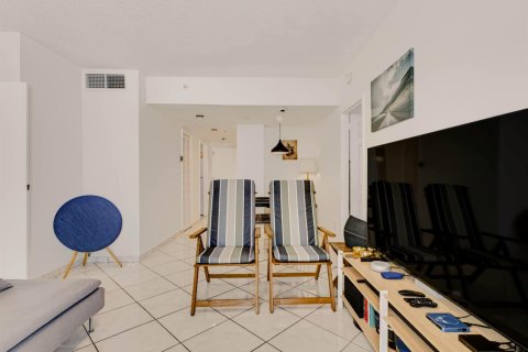 Condominio en venta en Miami Beach, Florida, 2 dormitorios, 83.61 m2 № 2417776 - foto 20