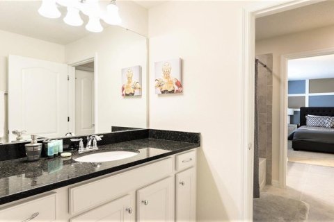 Casa en alquiler en Kissimmee, Florida, 8 dormitorios, 375.42 m2 № 1906469 - foto 28