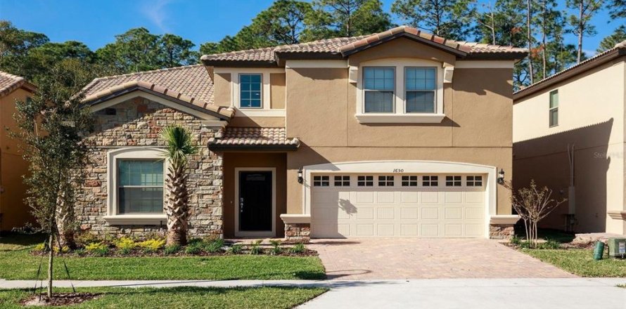 Casa en Kissimmee, Florida 8 dormitorios, 375.42 m2 № 1906469