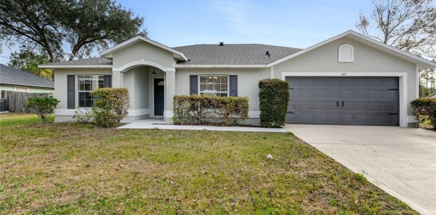 Villa ou maison à Palm Coast, Floride 3 chambres, 145.95 m2 № 2398897