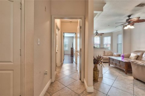 Condo in Clearwater, Florida, 2 bedrooms  № 1915241 - photo 8