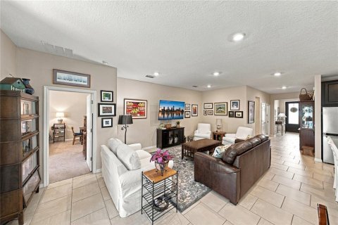 Villa ou maison à vendre à Zephyrhills, Floride: 4 chambres, 190.08 m2 № 2423695 - photo 12