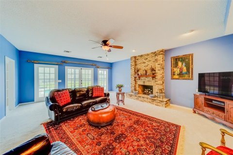 House in Clearwater, Florida 4 bedrooms, 397.06 sq.m. № 1444715 - photo 25