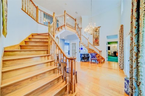 House in Clearwater, Florida 4 bedrooms, 397.06 sq.m. № 1444715 - photo 8
