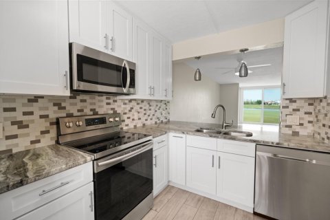 Condominio en venta en Clearwater, Florida, 2 dormitorios, 103.59 m2 № 1719774 - foto 6