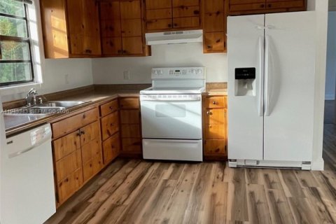 Villa ou maison à louer à Vero Beach, Floride: 1 chambre, 91.79 m2 № 1999584 - photo 8