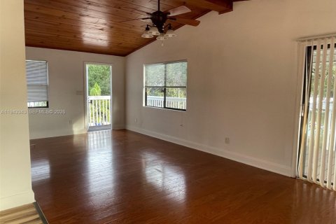 Villa ou maison à louer à Vero Beach, Floride: 1 chambre, 91.79 m2 № 1999584 - photo 6