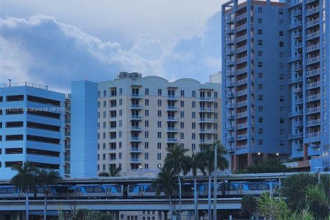 Condominio en venta en Pinecrest, Florida, 3 dormitorios, 106.84 m2 № 1823638 - foto 13