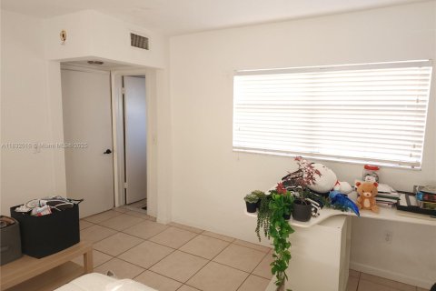 Condominio en venta en Pinecrest, Florida, 3 dormitorios, 106.84 m2 № 1823638 - foto 6