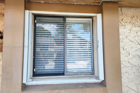 Купить кондоминиум в Плантация, Флорида 2 спальни, 89.56м2, № 1958303 - фото 20