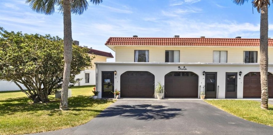 Condo in Flagler Beach, Florida, 2 bedrooms № 1609547