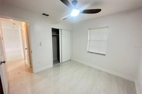 Villa ou maison à louer à Christmas, Floride: 2 chambres, 75.81 m2 № 2398815 - photo 12
