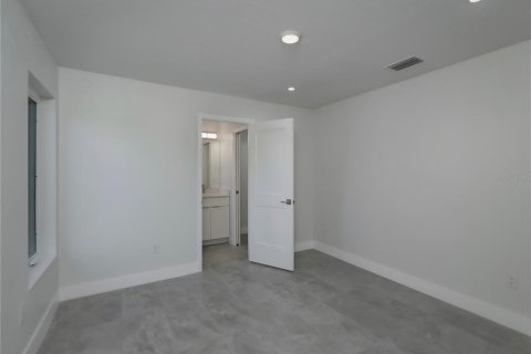 Touwnhouse à louer à Tarpon Springs, Floride: 4 chambres, 163.32 m2 № 2415021 - photo 26