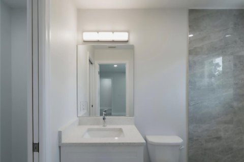 Touwnhouse à louer à Tarpon Springs, Floride: 4 chambres, 163.32 m2 № 2415021 - photo 27