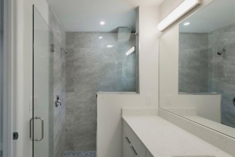 Touwnhouse à louer à Tarpon Springs, Floride: 4 chambres, 163.32 m2 № 2415021 - photo 10