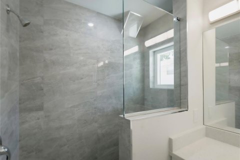 Touwnhouse à louer à Tarpon Springs, Floride: 4 chambres, 163.32 m2 № 2415021 - photo 11