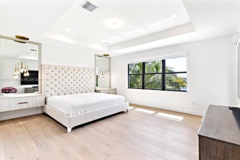 Casa en venta en Boca Raton, Florida, 5 dormitorios, 342.53 m2 № 1968911 - foto 10