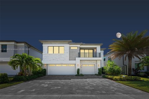 Casa en venta en Boca Raton, Florida, 5 dormitorios, 342.53 m2 № 1968911 - foto 12