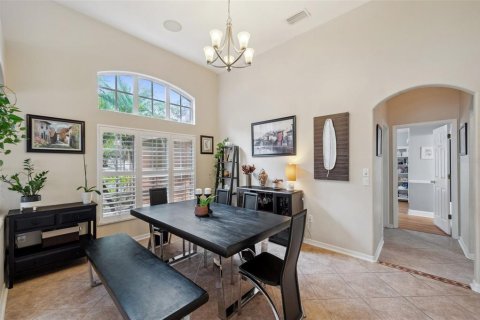 House in Tampa, Florida 4 bedrooms, 233.56 sq.m. № 1686670 - photo 18