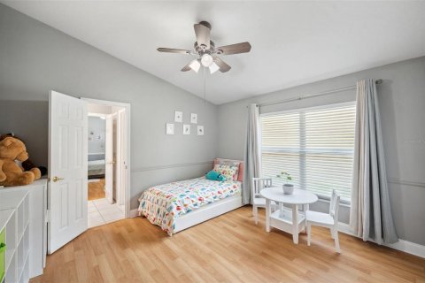 House in Tampa, Florida 4 bedrooms, 233.56 sq.m. № 1686670 - photo 26