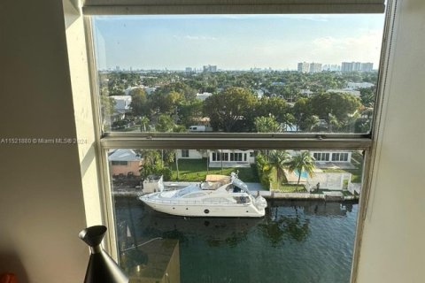 Купить кондоминиум в Норт-Майами, Флорида 2 спальни, 89.46м2, № 1984969 - фото 14