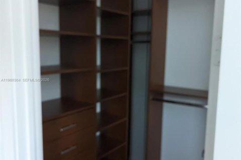Снять в аренду кондоминиум в Майами, Флорида 2 спальни, 114.64м2, № 2030193 - фото 13