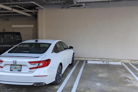 Снять в аренду кондоминиум в Майами, Флорида 2 спальни, 114.64м2, № 2030193 - фото 21