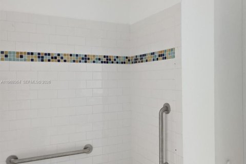 Снять в аренду кондоминиум в Майами, Флорида 2 спальни, 114.64м2, № 2030193 - фото 15