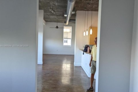 Снять в аренду кондоминиум в Майами, Флорида 2 спальни, 114.64м2, № 2030193 - фото 10