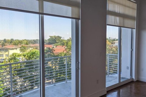 Снять в аренду кондоминиум в Майами, Флорида 2 спальни, 114.64м2, № 2030193 - фото 7