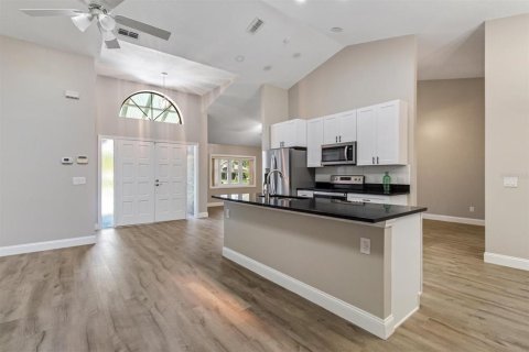 Casa en venta en Palm Coast, Florida, 3 dormitorios, 204.01 m2 № 1285280 - foto 7