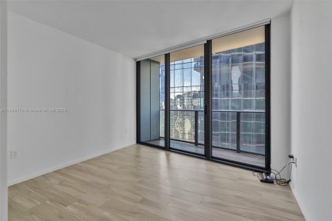 Снять в аренду кондоминиум в Майами, Флорида 3 спальни, 123.93м2, № 1955270 - фото 30