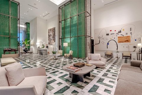 Снять в аренду кондоминиум в Майами, Флорида 3 спальни, 123.93м2, № 1955270 - фото 2