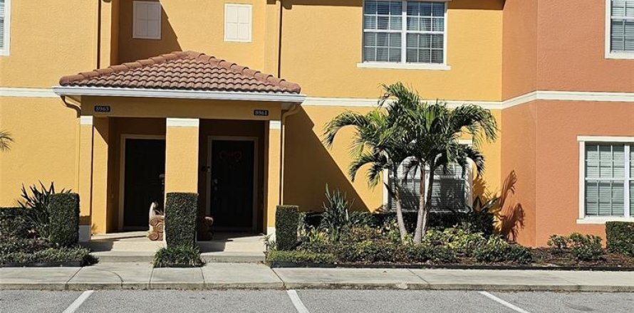 Touwnhouse à Kissimmee, Floride 4 chambres, 176.7 m2 № 1536617
