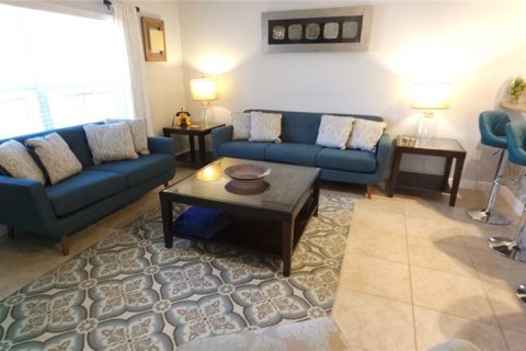 Touwnhouse à vendre à Kissimmee, Floride: 4 chambres, 176.7 m2 № 1536617 - photo 12