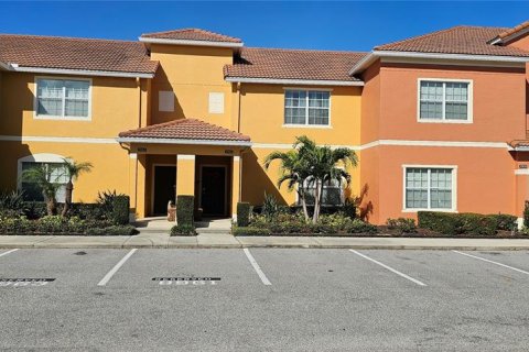 Touwnhouse à vendre à Kissimmee, Floride: 4 chambres, 176.7 m2 № 1536617 - photo 30