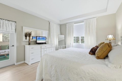 Condo in Lakewood Ranch, Florida, 3 bedrooms  № 2396662 - photo 18