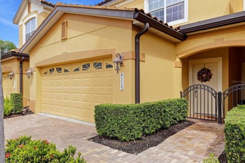 Condo in Lakewood Ranch, Florida, 3 bedrooms  № 2396662 - photo 4