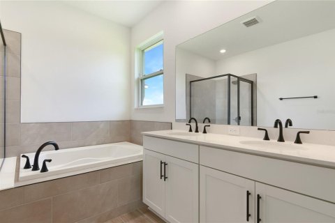 Villa ou maison à vendre à Weeki Wachee, Floride: 4 chambres, 192.31 m2 № 1537778 - photo 12